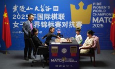九游体育:国象路上的坚持与热爱——专访五届国象世界棋后居文君